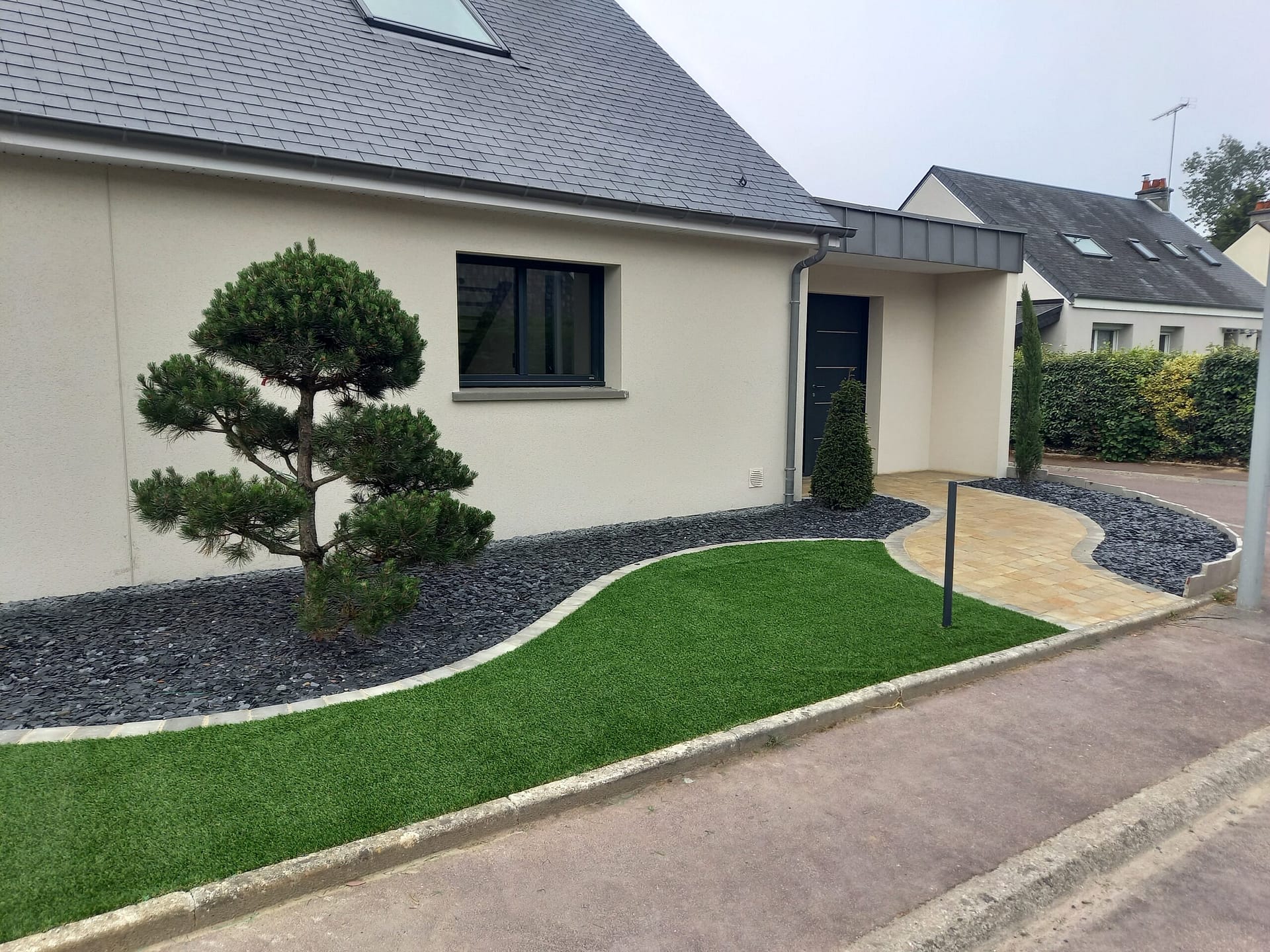 aménagement extérieur paysagiste portail cloture terrasse manche saint lo coutances granville gavray